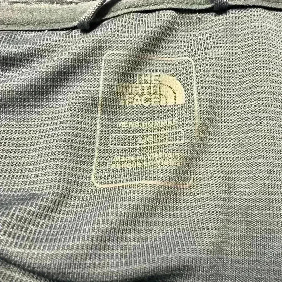 The North Face Men’s Athletic Shirt - Picture 3 of 3